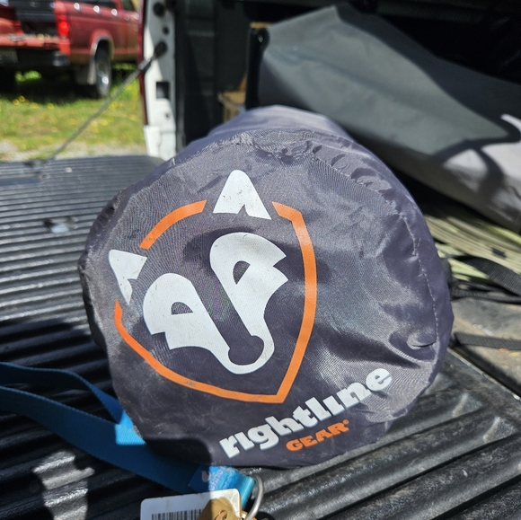 Truck tent - Picture 2 of 2